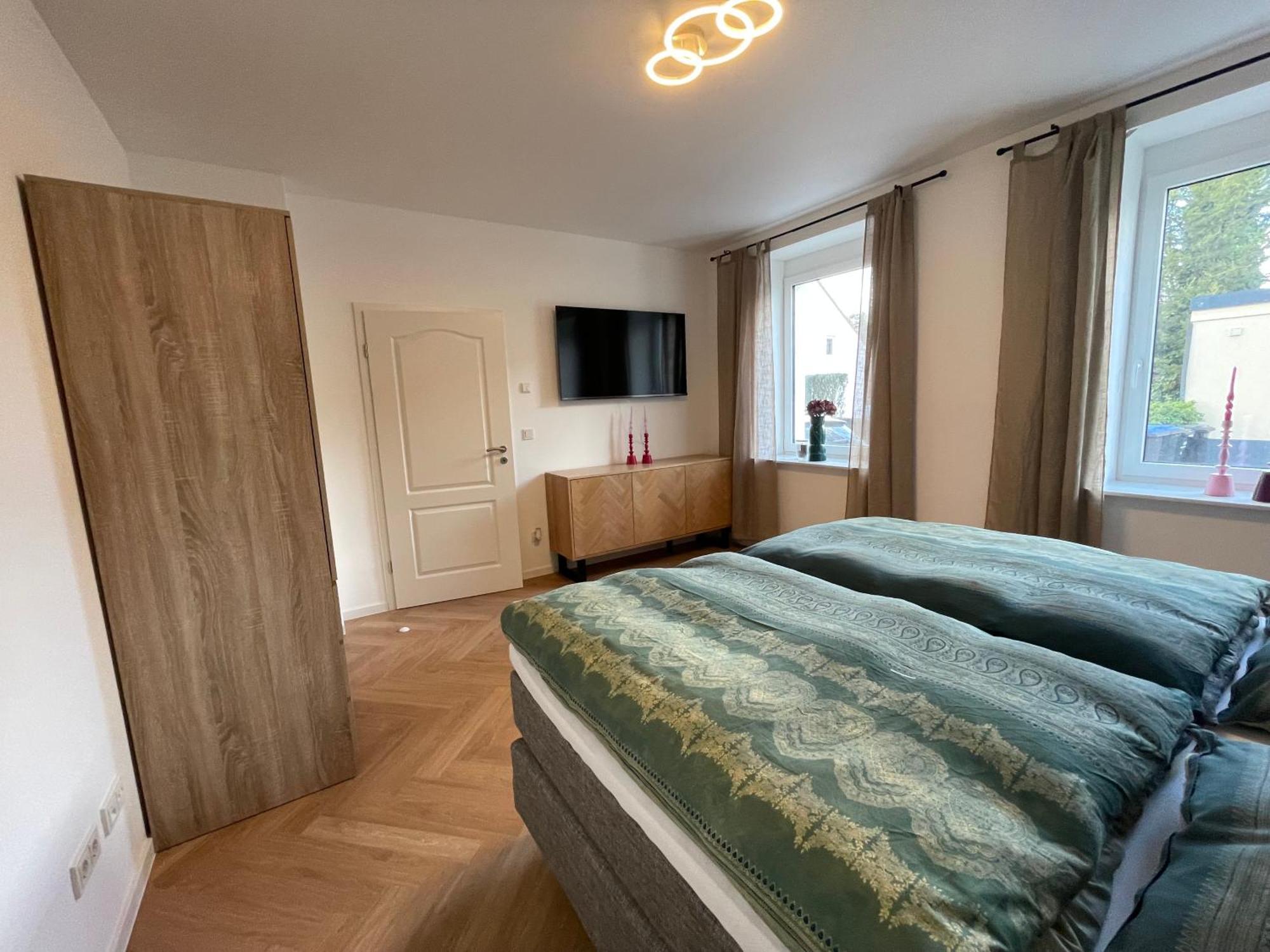 Luxurioese Ferienwohnung Mit Wellness Oase Saarburg Exterior foto